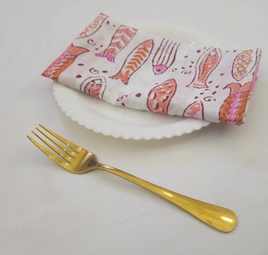 Servilletas de Algodón con Estampado Artesanal, Servilletas Florales Hechas a Mano, Servilletas de Tela Reutilizables para Bodas, Restaurantes y Decoración del Hogar - Product Image 1