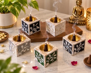 Porte-encens décoratif en métal pour bois de santal indien, idéal pour la maison, le salon, la chambre, la méditation, le yoga et la pratique spirituelle - Product Image 4