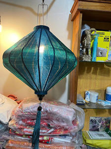 Lanterne en soie décorative, lampe suspendue faite à la main pour événements intérieurs et extérieurs, mariage, fête et éclairage d'ambiance de luxe - Product Image 3