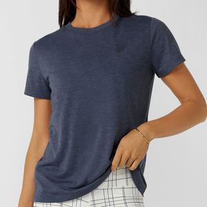 T-shirt imprimé décontracté pour femmes, col rond, manches courtes, confortable, mode estivale pour tous les jours - Product Image 1