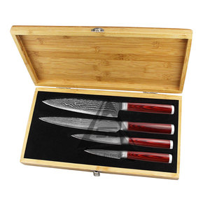 Juego de Cuchillos de Chef Damasco Hechos a Mano de Alta Calidad con Hojas de Acero de 67 Capas, Mangos de Madera, Diseño para Diestros - Product Image 2