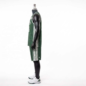 Pantalones Cortos Deportivos de Baloncesto para Hombre, 100% Poliéster, Malla Elástica en Cuatro Direcciones, Estampado Sublimado, Nombre del Equipo Personalizado en la Parte Delantera, Sin Mangas - Product Image 3