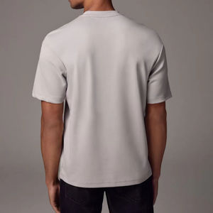 T-shirts de sport personnalisés pour hommes, surdimensionnés, 100% coton, anti-UV, respirants, séchage rapide, couleur unie, fournisseur OEM de vêtements de sport - Product Image 2