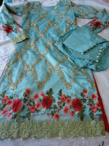 2021 modelo azul cielo bonito Color nuevo seda paquistaní Salwar Kameez Venta caliente muy hermoso brillante buen aspecto traje de césped - Product Image 2