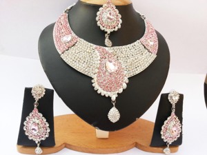 Indian Royal Copper Zircon Gold Plated Vintage Bridal Jewelry Set Flower Design Women Wedding Engagement Party Traditional - Product Image 3