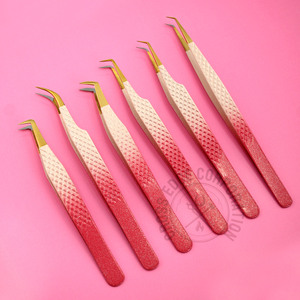 Best Pink Lashing Tweezers Curved Fiber with Gold Tip Eyelash Extension Tweezer for Volume Eyelashes Makeup Tools Lashes - Product Image 1