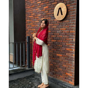 Ensemble haut, palazzo et dupatta en faux georgette lourd pour femmes Aarohi Designer en blanc 900g Taille M pour un look de soirée - Product Image 4