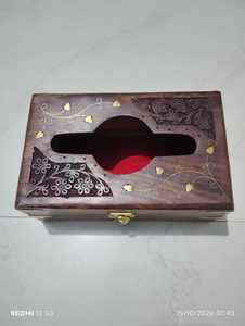 Caja de pañuelos de madera de lujo hecha a mano con incrustaciones de latón, tallada, estilo oriental, ecológica, rectangular, color marrón, para el hogar y la oficina. - Product Image 1