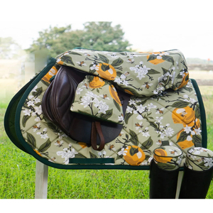 Nouvelles harnettes d'équitation anglaises classiques, durables et élégantes, avec sangle de maintien, couleurs personnalisées, en polycoton, fabriquées au Pakistan, harnettes de qualité supérieure - Product Image 1