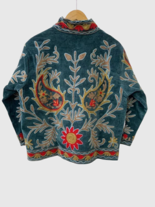 Chaqueta de terciopelo con cuello mandarín y bordado floral a mano, manga larga, para adultos, estilo elegante, para invierno. - Product Image 4