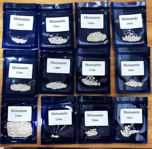 Gema suelta AG D VVS1 de 0.7-3mm, moissanita redonda de talla brillante con juego de color/efecto de fuego para reloj completamente cubierto de moissanitas. - Product Image 4