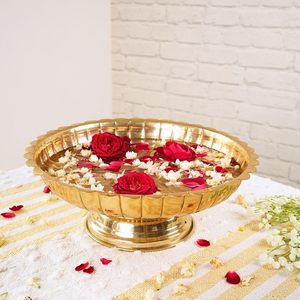 Elegant <b>Floating</b> Tea Light Holder Urli Bowl Universal Art Creation UAC1022 Metal Handmade Lid Home Temple/Pooja Decor <b>Candles</b> - Product Image 1