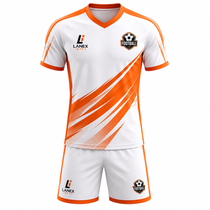 Ensemble de maillots de football personnalisés sublimés noirs pour hommes – Tenue de sport respirante à séchage rapide avec short et t-shirt à taille élastique pour équipe - Product Image 1