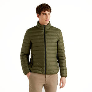 Chaqueta Acolchada Ligera para Hombre, Cuello Alto, Resistente al Agua, Cálida para Invierno, Corte Ajustado, Chaqueta de Burbujas Acolchada para Hombre, Logotipo Personalizado - Product Image 3