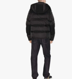 Veste matelassée à capuche noire pour homme, coupe-vent décontractée d'hiver, en polyester épais, coupe régulière, fermeture à boutons, couleur unie - Product Image 2