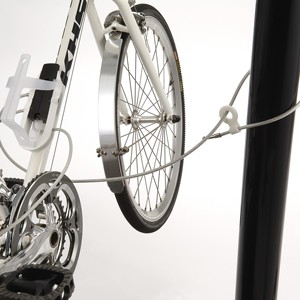 Véritable serrure de porte-bouteille d'eau de vélo KC-001 avec système innovant de trou de serrure à double moyeu pour chaque vélo - Product Image 6