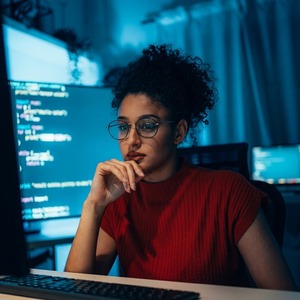 Dynamische Desktop-Software-Dienstleistungen: Entwicklung Maßgeschneiderter Native Anwendungen und Fortschrittliche Unternehmenssystemarchitektur - Product Image 5