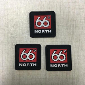 Patch en PVC thermocollant personnalisé, badge en silicone souple de haute qualité, logo 3D en relief pour vêtements, chaussures, sacs, chapeaux, accessoires - Product Image 2