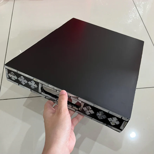 Bandeja con diseño de estrella blanca y negra: Incrustaciones de nácar por blossom craft india - Product Image 4