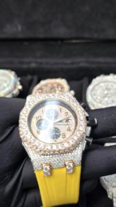 Montre automatique ronde de luxe personnalisée en moissanite VVS, style hip-hop, bracelet en caoutchouc de marque - Product Image 4