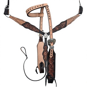 Bridon occidental peint à la main avec fleurs, harnais et accessoires pour chevaux - Product Image 1