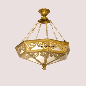 Grand lustre LED artisanal en laiton avec 13 abat-jour perlés, doré, à intensité variable, hauteur réglable, économe en énergie pour hôtels - Product Image 4