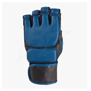 Guantes de MMA de Cuero Premium BATTLE GEAR con Correa de Muñeca Ajustable y Cierre de Gancho y Bucle, Ligeros, Transpirables, para Entrenamiento y Sparring - Product Image 3