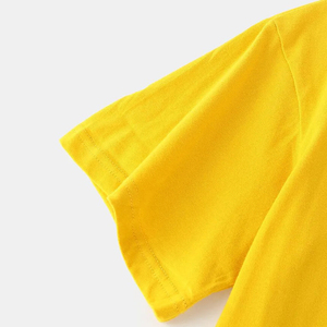 เสื้อยืดคอกลมแขนสั้นสีเบจทรงโอเวอร์ไซส์สำหรับผู้ชาย ผ้าเจอร์ซีย์คอตตอน 100% เป็นมิตรกับสิ่งแวดล้อม ระบายอากาศได้ดี - Product Image 5
