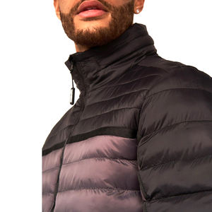 Chaqueta acolchada con bloques de color y bolsillos con cremallera, nuevo diseño personalizado profesional 2024, ligera para hombre, chaqueta tipo burbuja. - Product Image 3