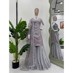Thread and Sequence Work Top-Bottom Set para fiestas de noche Vestido de aspecto elegante - Product Image 1
