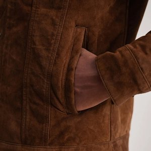 Veste en cuir suédé marron pour homme Relevo Industries avec col en fausse fourrure, coupe-vent, style vêtements de travail, manteau d'hiver pour homme - Product Image 2