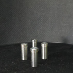 Pasador cilíndrico de latón de alta precisión, pasador roscado mecanizado por CNC con capacidad de perforación - Product Image 1