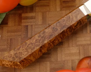 Couteau de chef artisanal LEGACY BLADES, acier à haute teneur en carbone, style japonais, manche en résine, finition haute brillance, ambidextre - Product Image 4