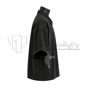Veste chemise zippée à manches courtes en jean noir pour homme, style streetwear oversize, détail poche ornée de strass, vêtement décontracté personnalisé et tendance - Product Image 5