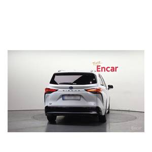 Toyota Sienna 2.5 Híbrida AWD 2023 con Asientos de Cuero, Cámara Trasera, 16,596 km, Volante a la Izquierda - Product Image 4