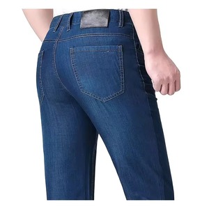 Jeans de mezclilla negros para hombre, tallas grandes, con estampado de diseñador de moda, efecto relámpago y rotura, lavado a la piedra, estilo retro, microcasuales, holgados y de pierna recta - Product Image 5