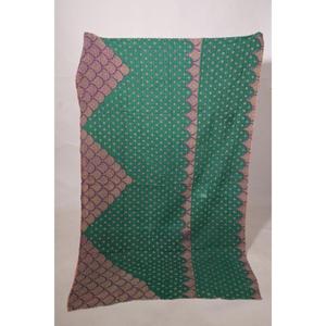 Colcha Kantha india vintage de algodón, reversible, hecha a mano, estilo Gudri, para cama, sofá o sillón. - Product Image 1