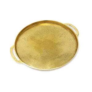 Plateau de service artisanal en laiton martelé à la main pour hôtels de luxe, restaurants, complexes hôteliers, banquets et services de restauration fine – Artisanat de luxe - Product Image 2