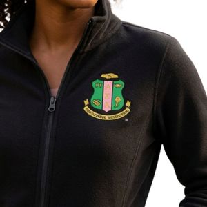Chaqueta de microforro polar negra para mujer con cremallera completa, parche de escudo verde y dorado, manga larga, cálida, informal, para exteriores, suave y cómoda. - Product Image 6