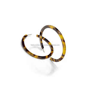 Fashionable Elegant Laser Cutting Wooden Earrings <b>Set</b> <b>for</b> <b>Women</b> Fashion <b>Jewellery</b> Hoop Earring from Falak World Export - Product Image 1