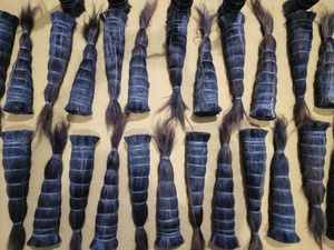 Lot de poils de buffle naturels bruts noirs pour artisanat, poils de queue de bœuf longs et naturels pour la fabrication de brosses - Product Image 1