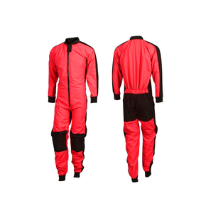 Overol de Trabajo para Hombre en Poliéster Verde Oliva con Paneles Negros en los Hombros, Uniforme Resistente al Agua - Product Image 4