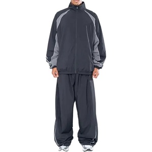 High Quality ODM OEM Customized Waterproof Nylon Tracksuit For <b>Men</b> Winter Windbreaker Custom Color Block Sportswear Set - Product Image 4