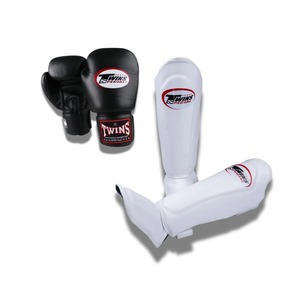 ราคาขายส่ง ชุดฝึกซ้อมมวยไทย ซานด้า MMA พร้อมนวมหนังแท้ระดับมืออาชีพ และสนับแข้งแบบติดตีนตุ๊กแก - Product Image 6