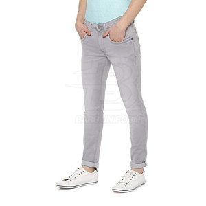 Pantalon en jean pour homme, coupe ajustée, style décontracté chic, confort quotidien, look moderne et élégant - Product Image 4