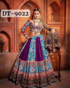 Conjunto Tradicional Indio-Pakistaní de Lehenga Choli para Bodas y Diwali, Azul y Morado, Bordado, Largo hasta el Suelo, Corte Holgado, Poliéster - Product Image 5