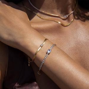 Collier ras du cou unisexe AMBER JEWELS en or massif 18 carats avec diamants taille brillant, certifié IGI, luxe, tendance, pour tous les jours - Product Image 5