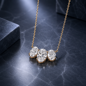 สร้อยคอจี้เพชรโมอิสซาไนต์ทรงรีทองคำ 14K สำหรับผู้หญิง น้ำหนัก 2.02 กะรัต เครื่องประดับชั้นดี ของขวัญวันครบรอบสุดหรู - Product Image 1