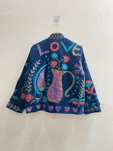 Chaqueta Azul de Terciopelo para Mujer, Bordada a Mano con Diseño Floral Paisley Suzani, Estilo Boho Chic Vintage, Chaqueta Abierta - Product Image 5
