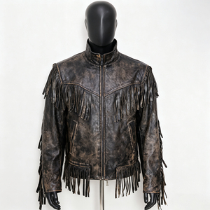 Blouson de motard en cuir de vachette OEM avec appliques, clous de luxe personnalisés, broderies et patchs en strass, blouson bomber pour homme - Product Image 6